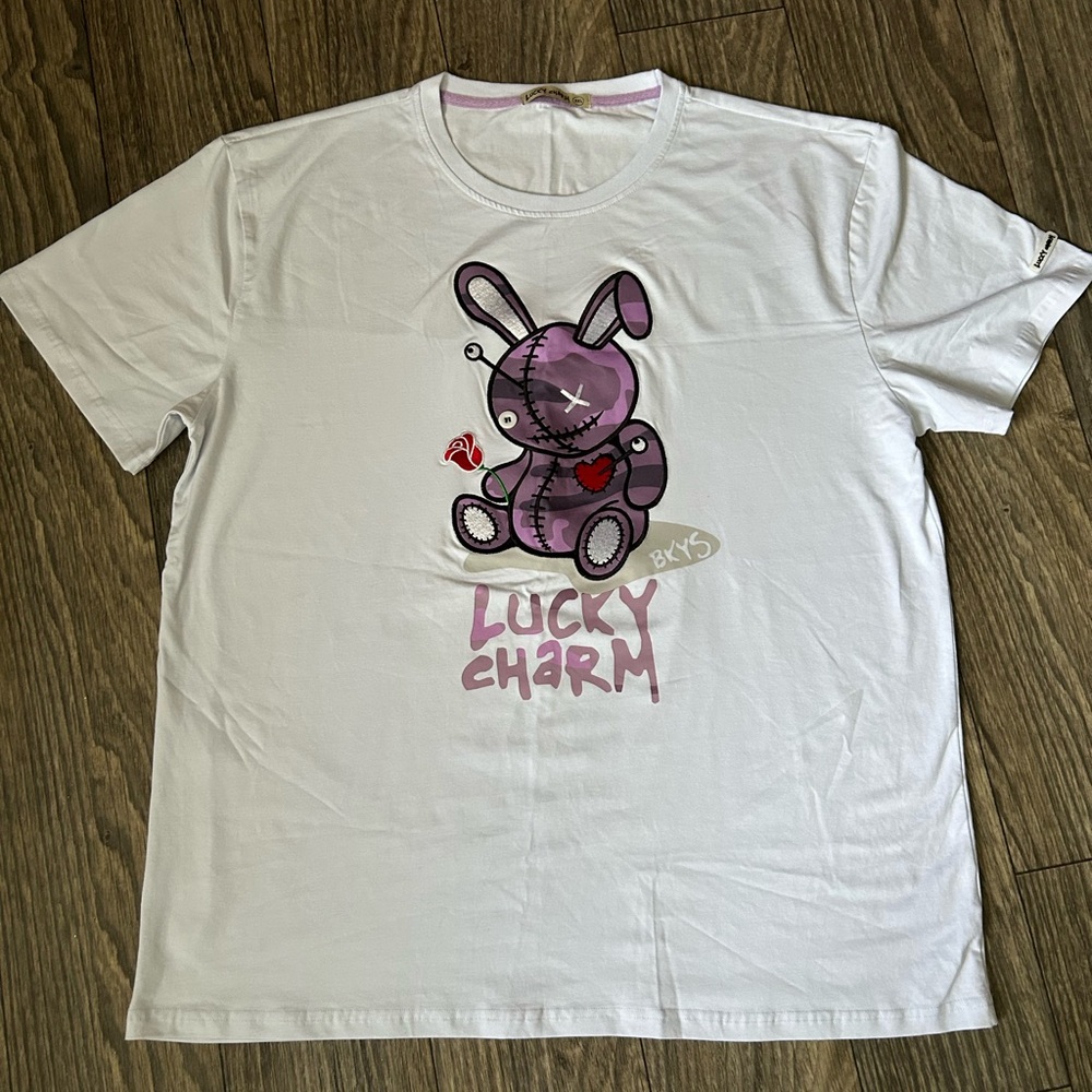 Lucky Charm Men’s T-Shirt - White size 3X like new